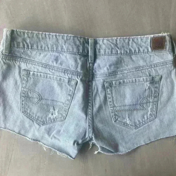 American Eagle Sz 4 denim jean shorts exc con - Picture 3 of 7